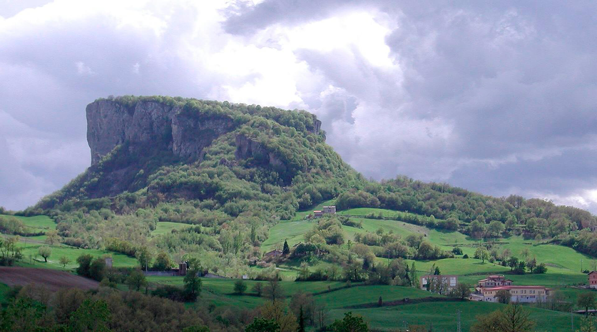 pietra-di-bismantova (1)